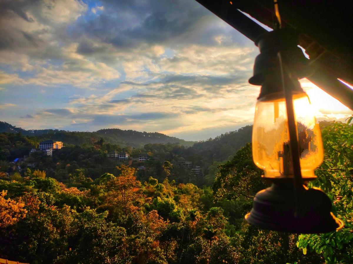 The Wild Trails Clarks Exotica , Munnar Hotel Exterior photo