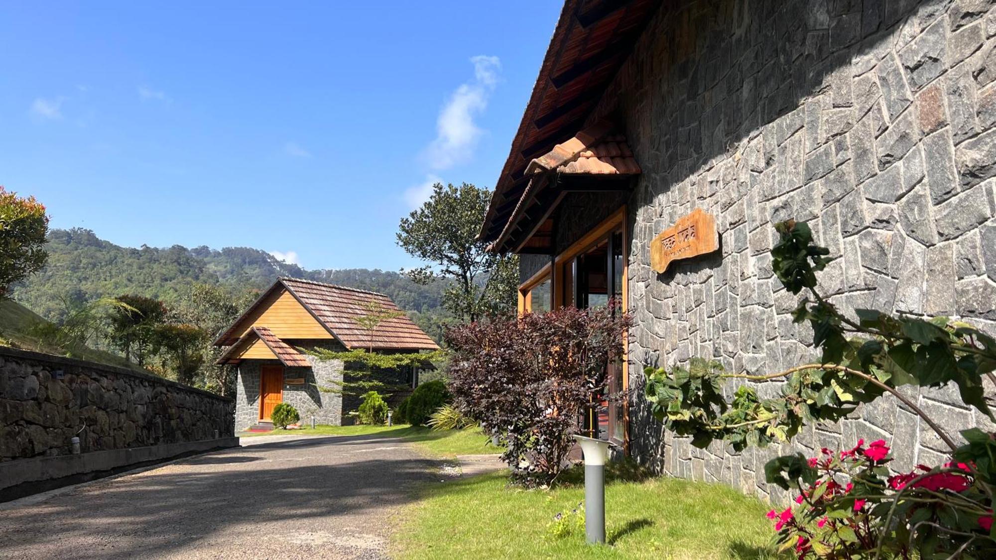 The Wild Trails Clarks Exotica , Munnar Hotel Exterior photo